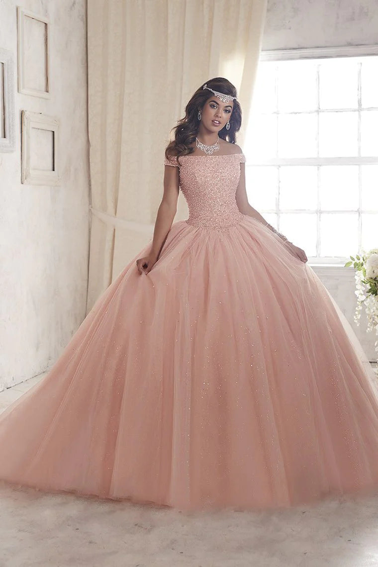 Women's Loungewear Clothes Ball Gown Boat Neck Quinceanera Dresses Tulle With Beading