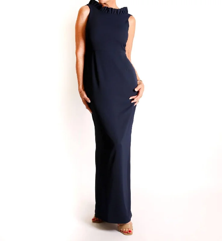 Women's Sports Apparel The Alexandria Gown Ii In Black