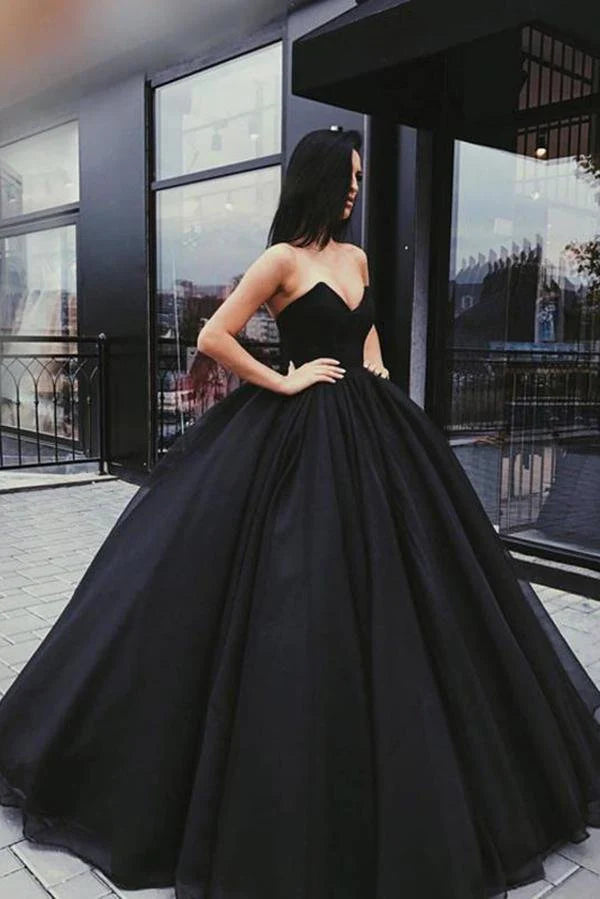 Women's Holiday Clothes Black Sweetheart Ball Gown Beaded Princess Cheap Strapless Prom Quinceanera Dresses