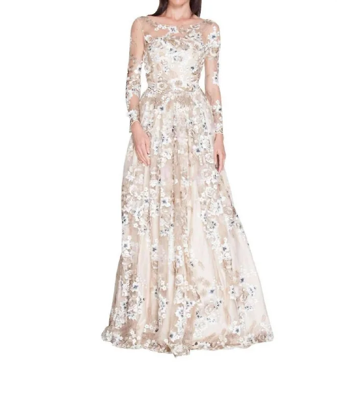 Women's High-Fashion Apparel Evening Gown In Champagne