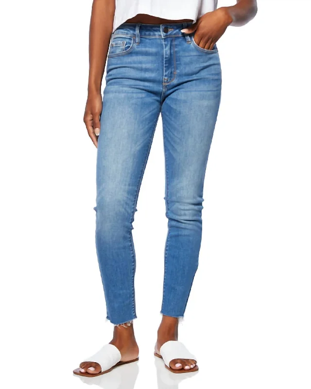 Affordable Women's Clothing Amelia Skinny Jean In Medium Blue