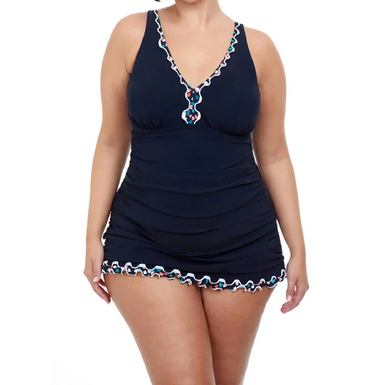 Best Online Boutiques Plus Size V-Neck Swimdress In Gin Fizz Black